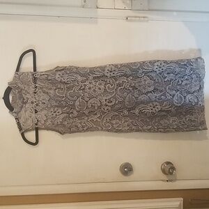 LIttlesmill Grey  Lace dress.  Sz, Sm